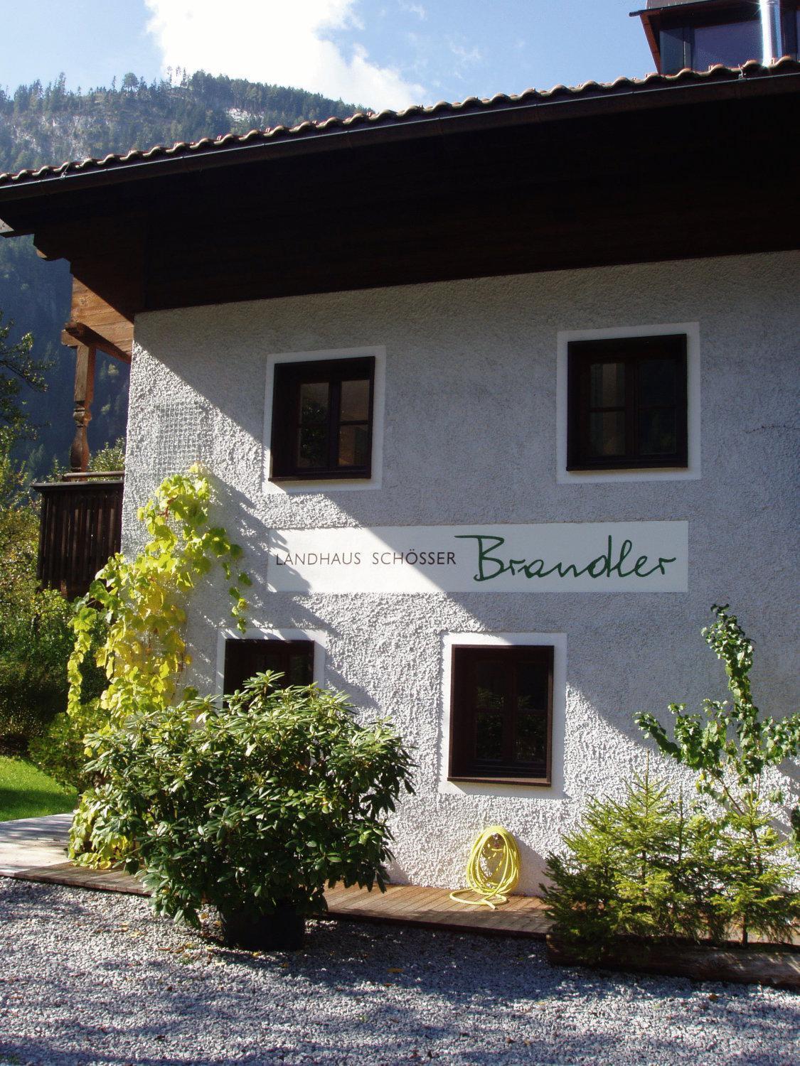 Landhaus Schoesser-Brandler Майерхофен Екстериор снимка